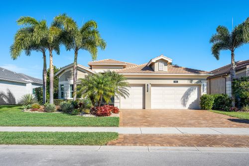 8241 Pyramid Peak Ln, Boynton Beach, FL, 33473-4007 | Card Image