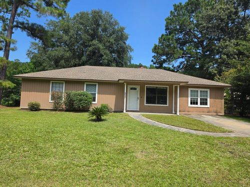 310 York Ln, Hinesville, GA, 31313-4439 | Card Image