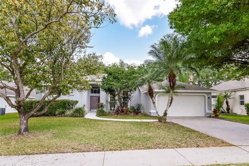 3104 Partridge Point Trl, VALRICO, FL, 33596-7924 | Card Image