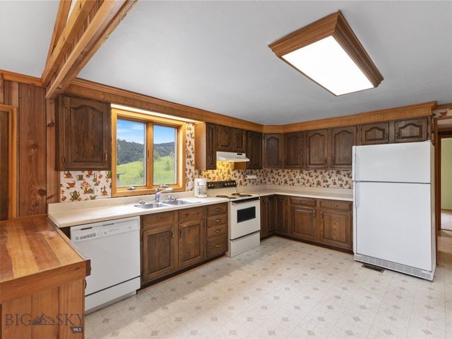10 Sunflower Ln, House other with 3 bedrooms, 3 bathrooms and null parking in Livingston MT | Image 12