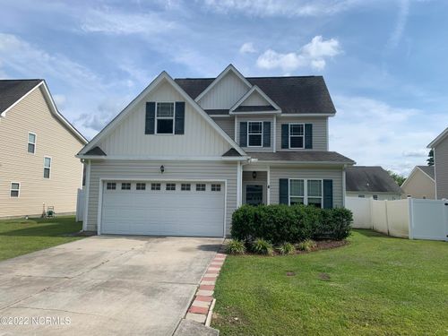 414 Peregrine Ridge Dr, New Bern, NC, 28560-1826 | Card Image