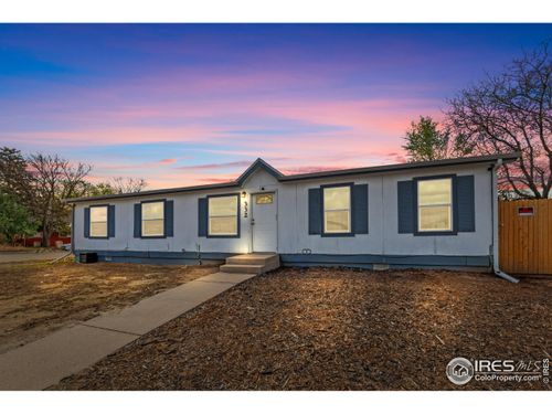 332 Circle Dr, Fort Morgan, CO, 80701-2246 | Card Image