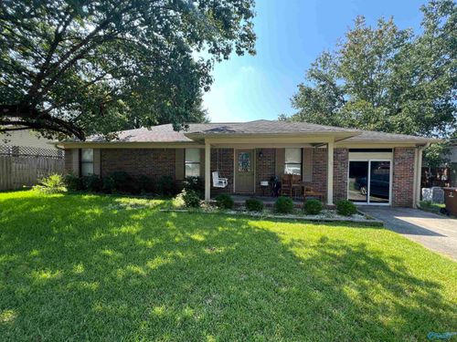 820 Mitwede St Sw, Hartselle, AL, 35640-3504 | Card Image