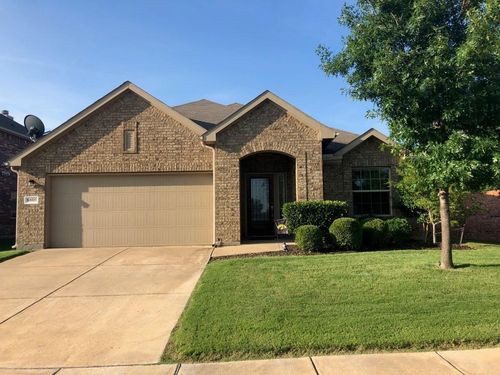 5800 Valley Haven Way, Fort Worth, TX, 76244-5143 | Card Image