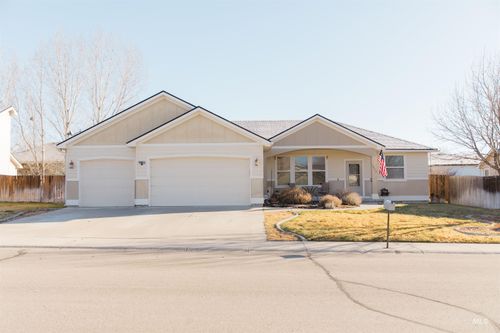 1510 Ne Cinder Loop, Mountain Home, ID, 83647 | Card Image