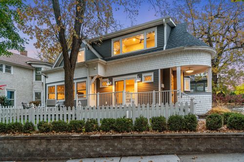 3049 E Bde Maka Ska Pkwy, Minneapolis, MN, 55408-2520 | Card Image