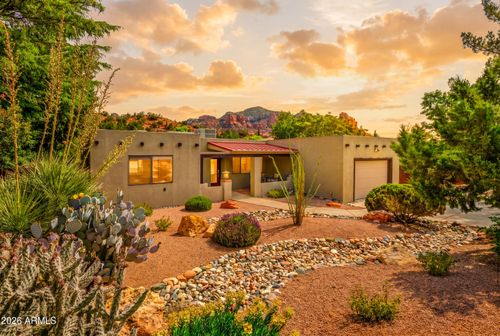170 Montazona Trl, Sedona, AZ, 86351-7521 | Card Image