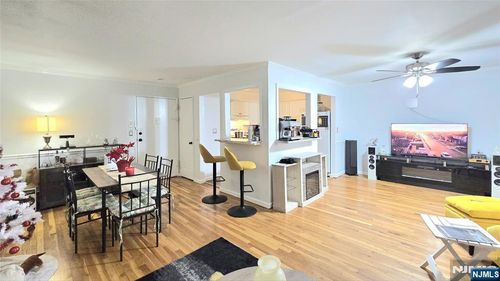378 Hoover Ave, Bloomfield, NJ, 07003-3978 | Card Image