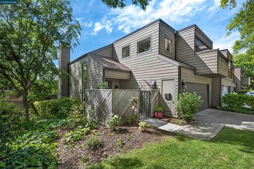 533 Monarch Ridge Dr, Walnut Creek, CA, 94597-2955 | Card Image