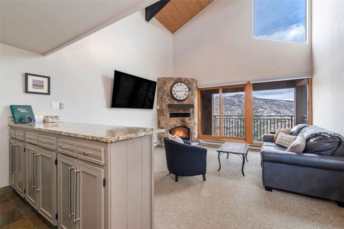 3236-2120 Mount Werner Circle, Steamboat Springs, CO, 80487 | Card Image