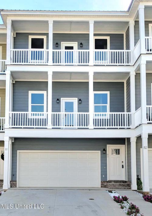 82 Oak Alley Ln, Long Beach, MS, 39560-8001 | Card Image