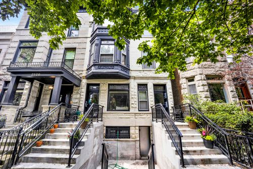 2-2522 Burling St, CHICAGO, IL, 60614-2510 | Card Image