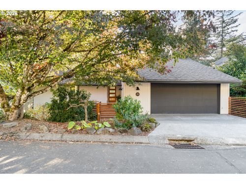 25 Becket St, Lake Oswego, OR, 97035-1033 | Card Image