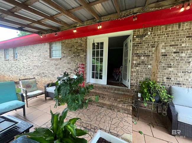 Patio | Image 33