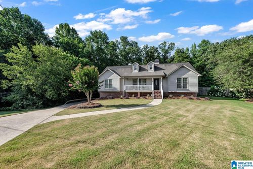 5705 Garden Wood Dr, Gardendale, AL, 35071-2228 | Card Image