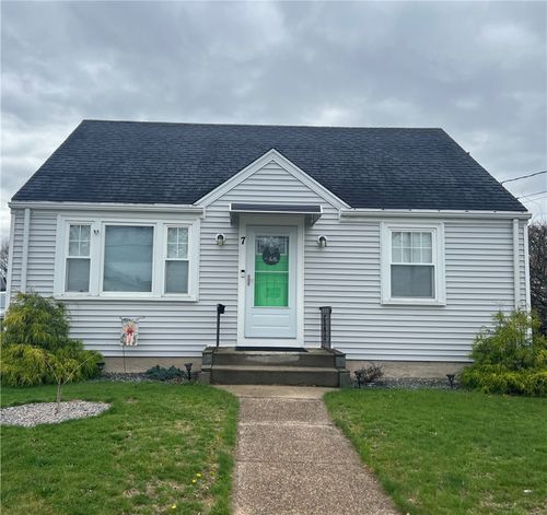 7 Bella Ave, Pawtucket, RI, 02861-4419 | Card Image