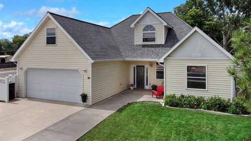 909 S 10th St, Montrose, CO, 81401-4911 | Card Image