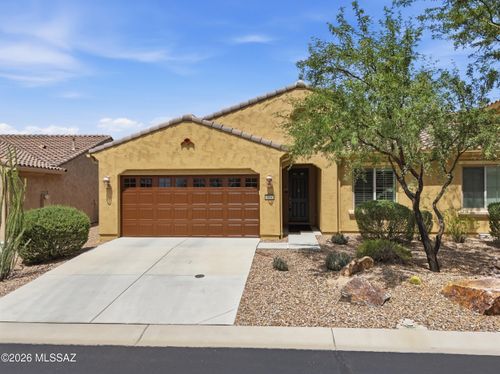 954 N Broken Hills Dr, Green Valley, AZ, 85614-5850 | Card Image