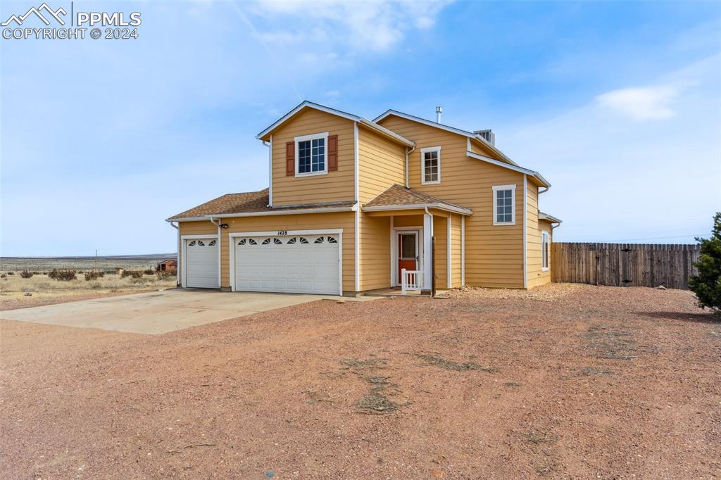 Chuckwagon Ln, Pueblo, CO 81007