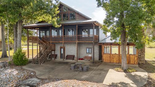 21-1685 Col James Hardin Dr, Clifton, TN, 38425-9103 | Card Image