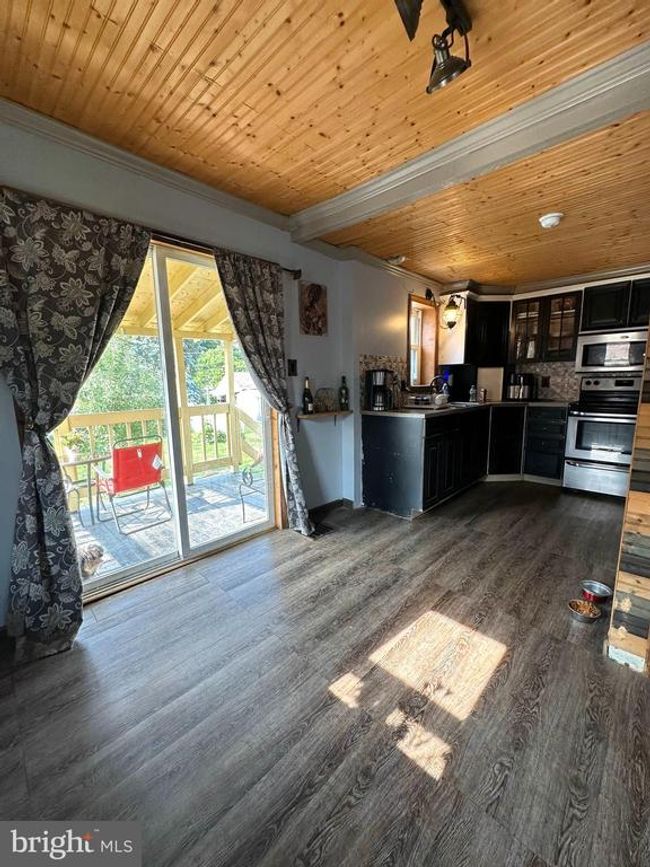 2221 Lincoln Ave, House other with 2 bedrooms, 1 bathrooms and null parking in READING PA | Image 4