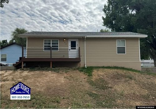 209 Indiana Ave, Hudson, WY, 82515-5040 | Card Image