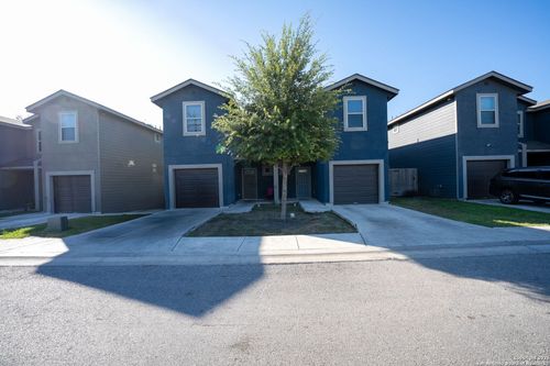 6950 Lakeview Dr, San Antonio, TX, 78244-2339 | Card Image