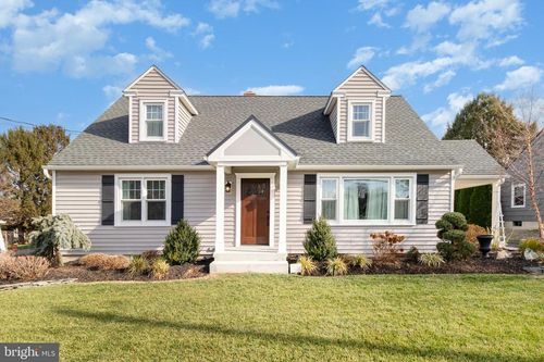 202 N Decatur St, STRASBURG, PA, 17579-1422 | Card Image