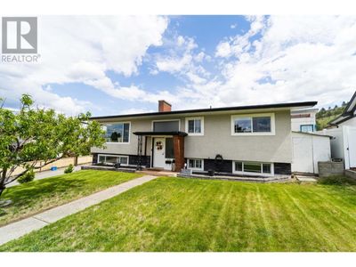 1515 Robinson Cres, House other with 5 bedrooms, 3 bathrooms and null parking in Kamloops BC | Image 3