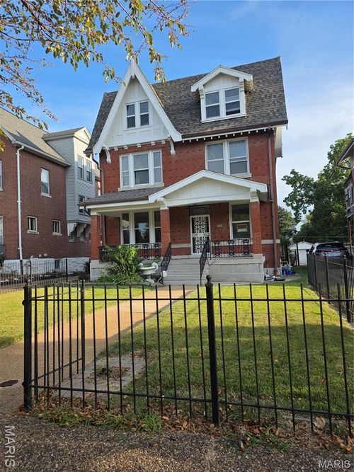 5938 Clemens Ave, Saint Louis, MO, 63112-2014 | Card Image