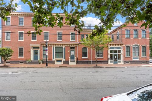 unit-8-242 Centre St, Trenton, NJ, 08611-2202 | Card Image