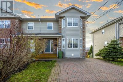 61 Joffre St, Townhouse with 4 bedrooms, 3 bathrooms and null parking in Dartmouth NS | Image 1