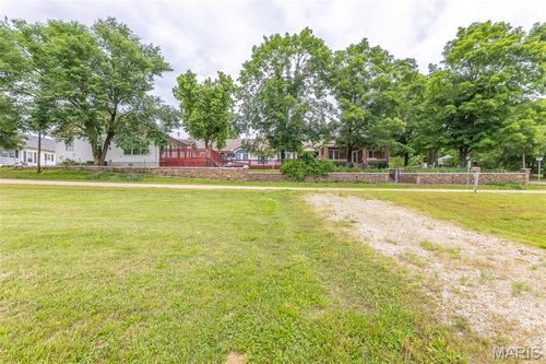 207 E Front St, Annapolis, MO, 63620-9130 | Card Image