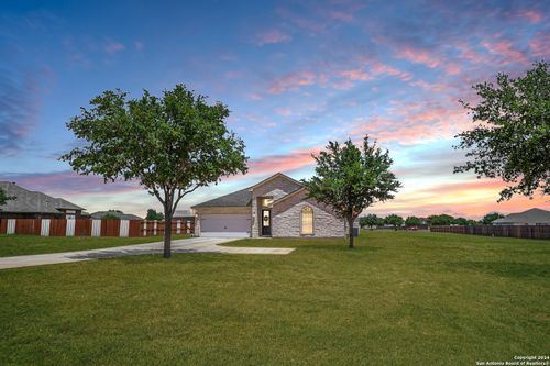 149 Tree Farm, Lytle, TX, 78052 | Card Image