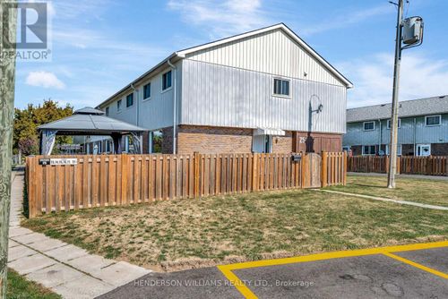 72-25 Tracey Park Dr, Belleville, ON, K8P4R4 | Card Image