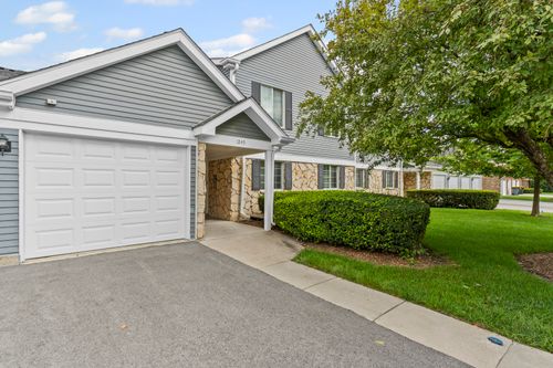 24c-1249 Williamsport Dr, Westmont, IL, 60559-3072 | Card Image