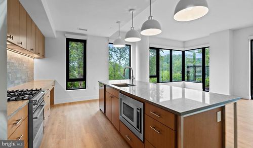 1b-3b-218-10511 Strathmore Hall Street, NORTH BETHESDA, MD, 20852 | Card Image