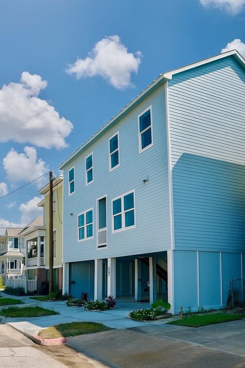 2005 Sealy St, Galveston, TX, 77550-2314 | Card Image