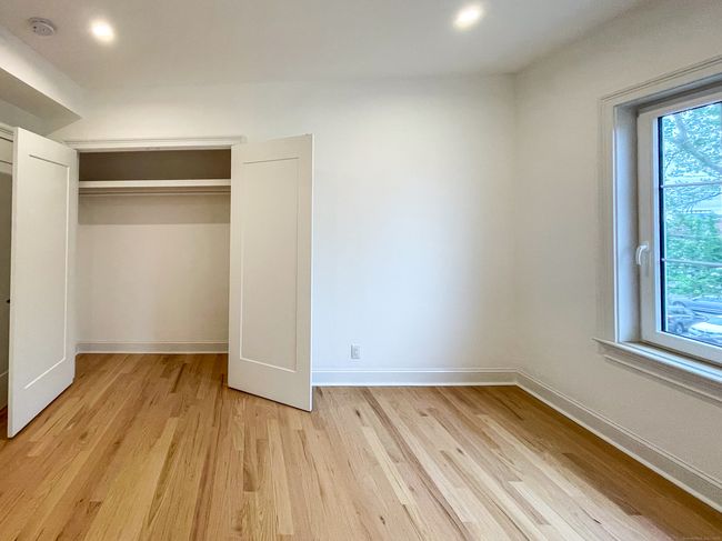 100 Truman St, Home with 3 bedrooms, 3 bathrooms and null parking in Norwalk CT | Image 12