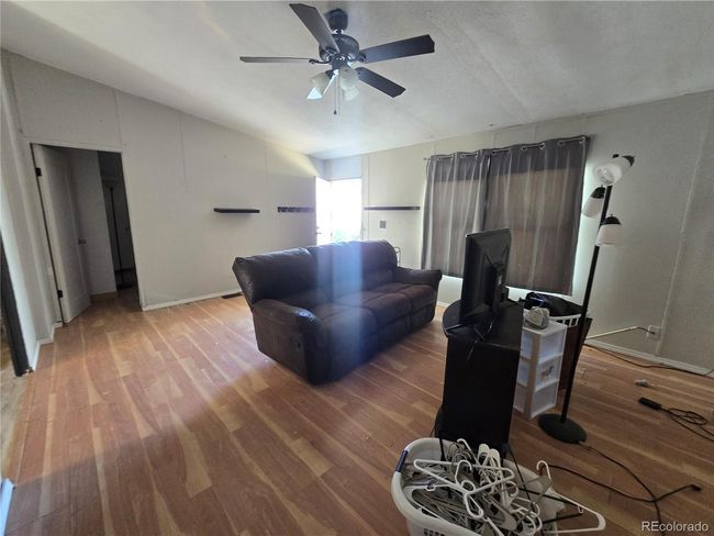 6500 88 Th Ave, Home with 3 bedrooms, 2 bathrooms and 2 parking in Henderson CO | Image 4