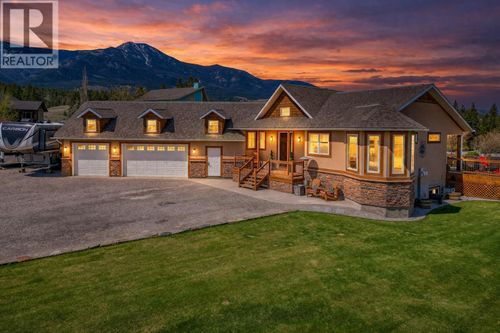 4453 Cedar Bay, Fairmont Hot Springs, BC, V0B1L2 | Card Image