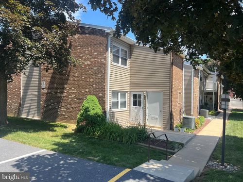 f9-2904 State Hill Rd, READING, PA, 19610-1442 | Card Image