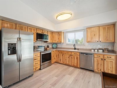 9540 W Fairview Avenue, House other with 4 bedrooms, 1 bathrooms and 2 parking in Littleton CO | Image 3