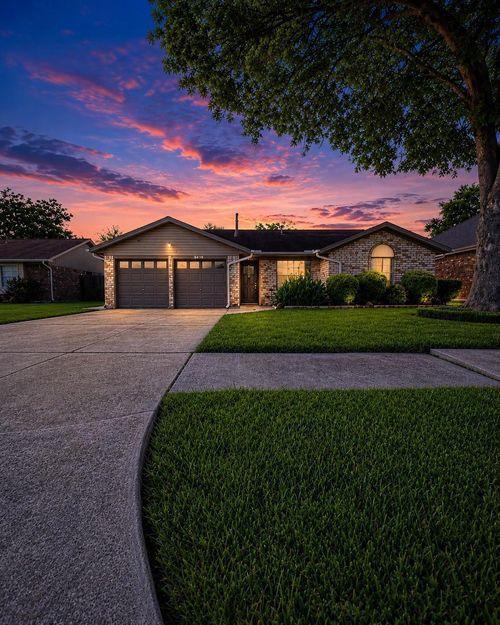 8419 Avington Rd, La Porte, TX, 77571-3620 | Card Image