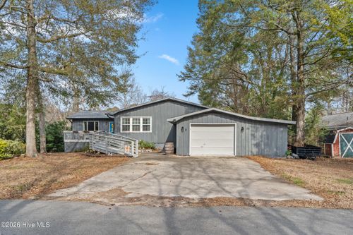 532 Medcalf Dr Sw, Sunset Beach, NC, 28468-4501 | Card Image