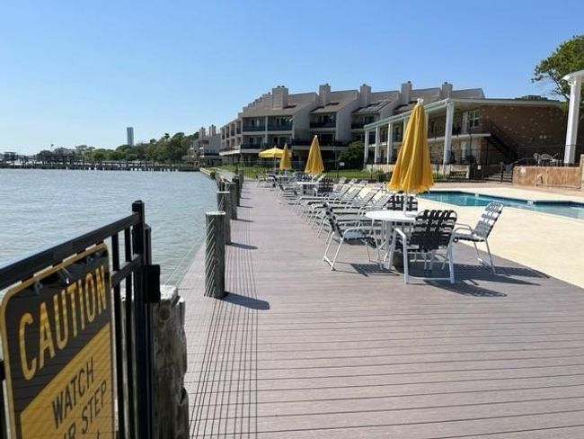 APT-49 - 3535 Nasa Pkwy, Townhouse with 3 bedrooms, 2 bathrooms and null parking in Seabrook TX | Image 11