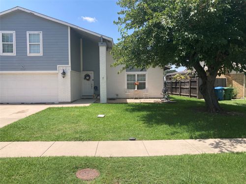 2113 Via Del Norte, Carrollton, TX, 75006-4507 | Card Image
