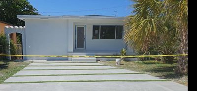 6207 Sw 19th Street, House other with 3 bedrooms, 3 bathrooms and null parking in West Miami FL | Image 1