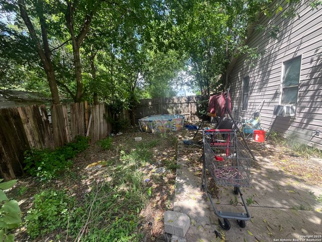 5212 Vinecrest Cir, House other with 3 bedrooms, 2 bathrooms and null parking in Kirby TX | Image 14