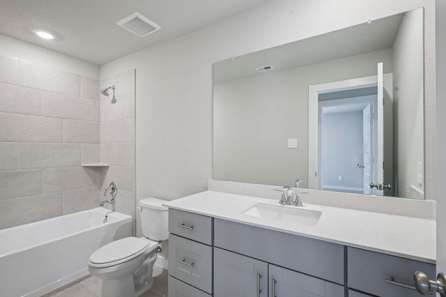 18338 Landing Meadows Ln, House other with 4 bedrooms, 4 bathrooms and 2 parking in New Caney TX | Image 28